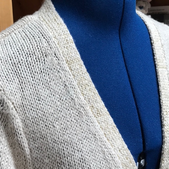 Simply Vera Size XL Hidden Snap Front Sweater (B4) - Picture 2 of 6